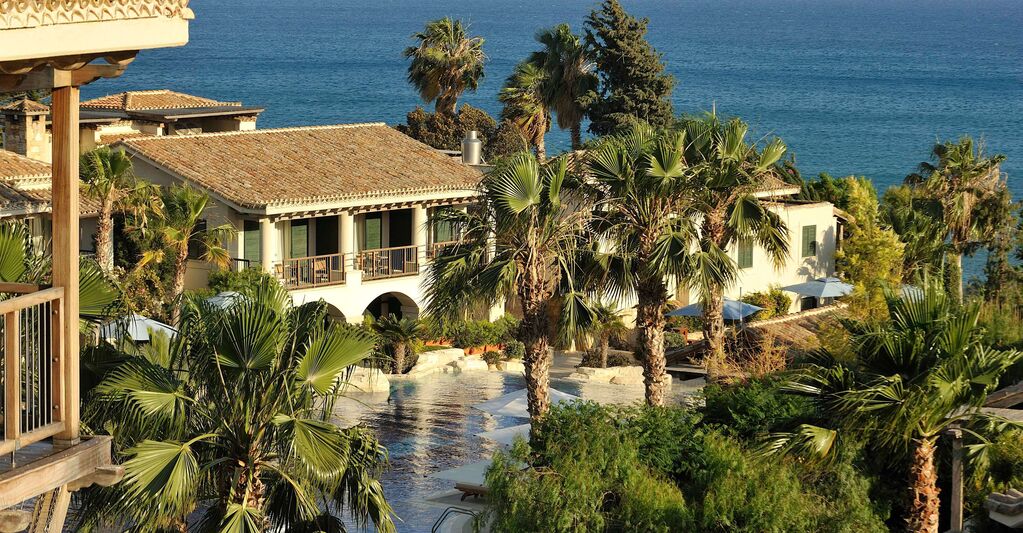 Columbia Beach Resort