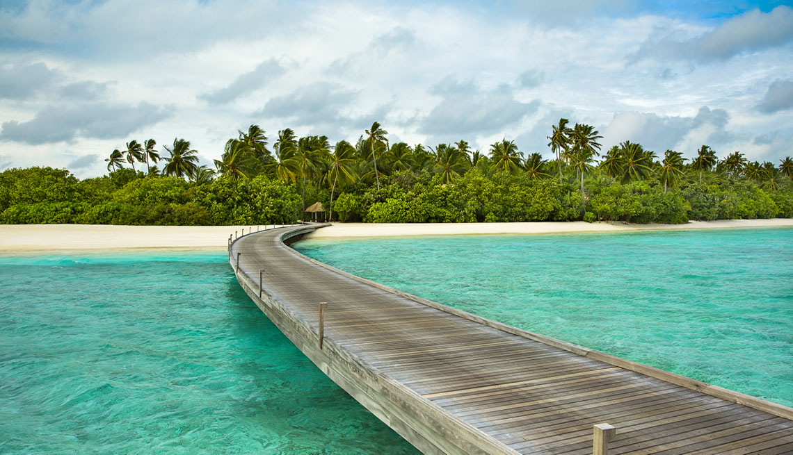 Maalifushi By Como
