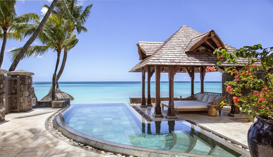 Royal Palm Beachcomber Luxury