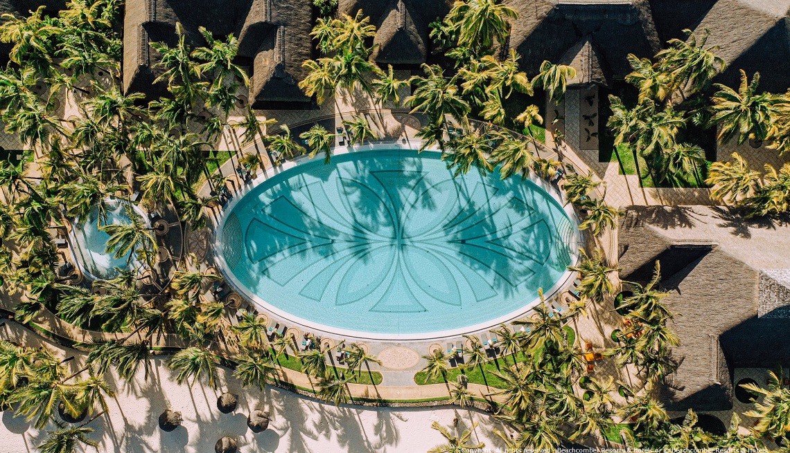 Paradis Beachcomber Golf Resort & Spa