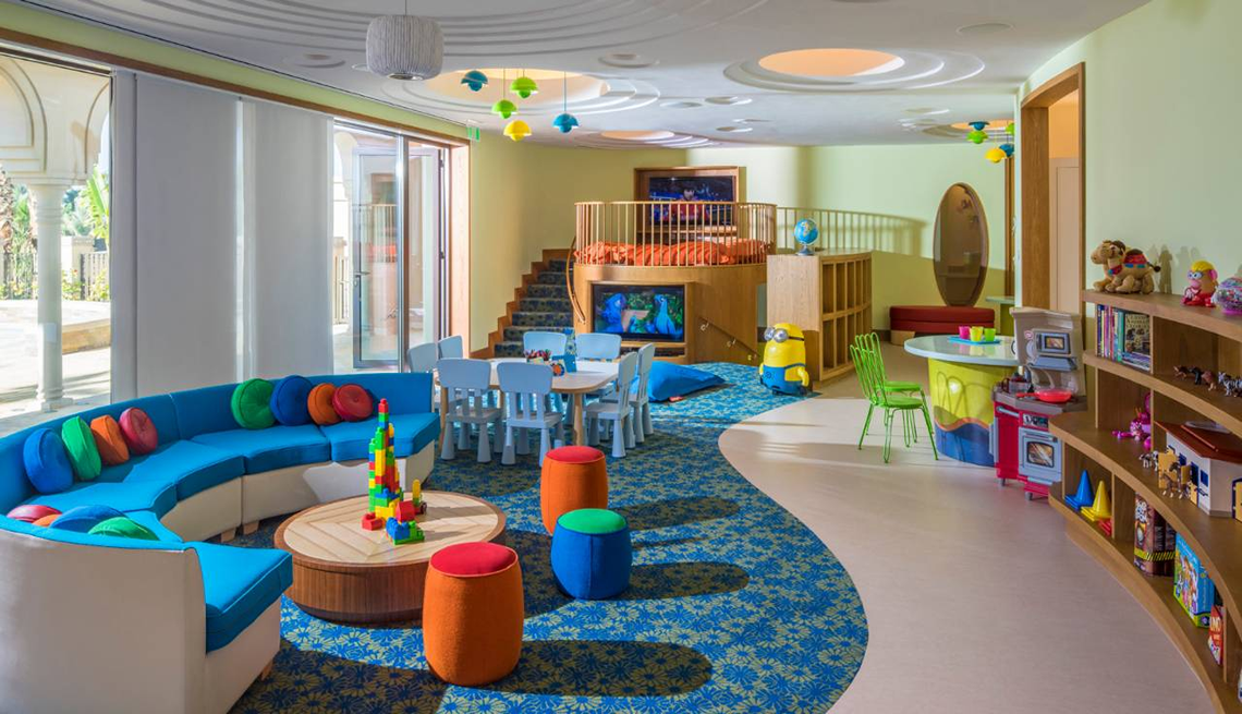 Four Seasons Dubai at Jumeirah Beach